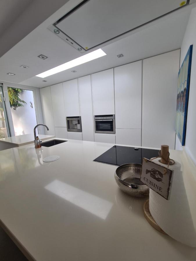 Nosotros Luxury Villa 로스크리스티아노스 외부 사진