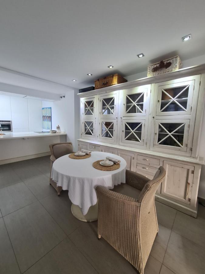 Nosotros Luxury Villa 로스크리스티아노스 외부 사진